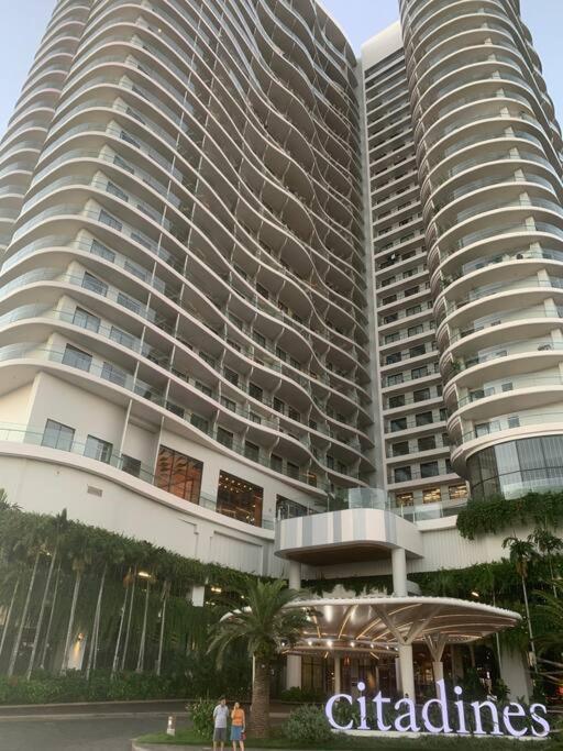 Citadines Seaview Duplex Apartment Ha Long Exterior photo
